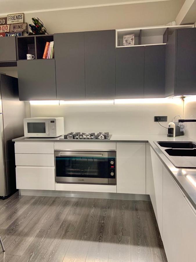 דירות Relais Casa Via Generale Del Buono 13 מילאצו מראה חיצוני תמונה