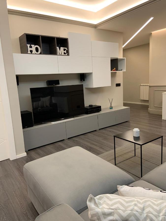 דירות Relais Casa Via Generale Del Buono 13 מילאצו מראה חיצוני תמונה